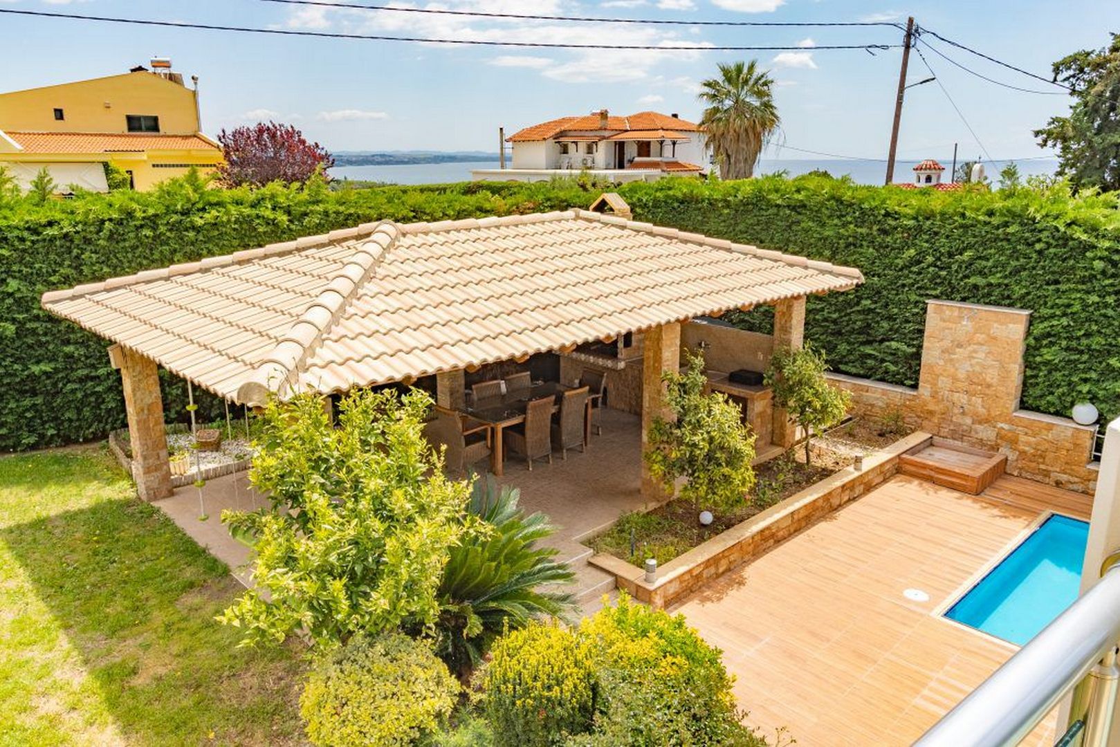 Villa Dina